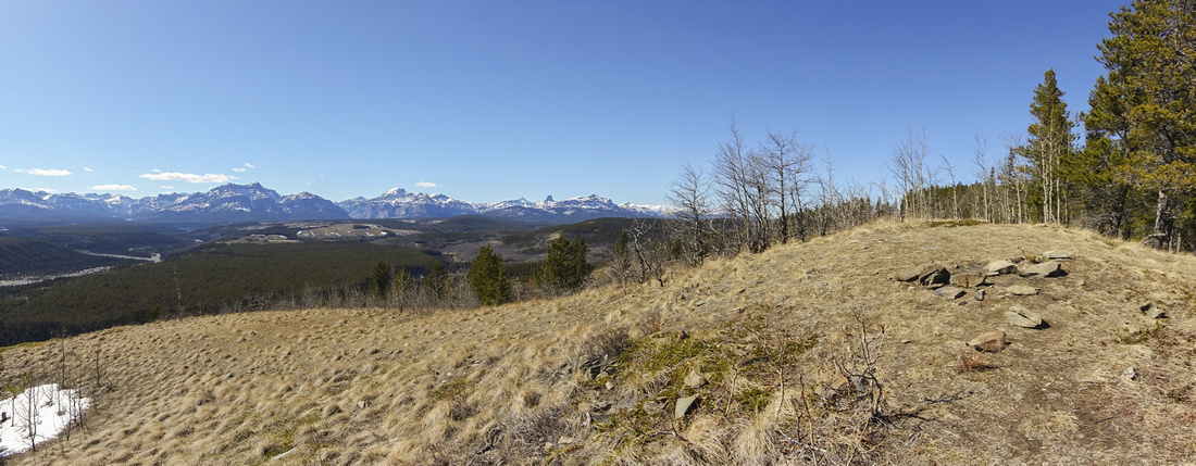 Panoramic view of Elk Lake from Talus slope on south side;  Sira 5 upper left